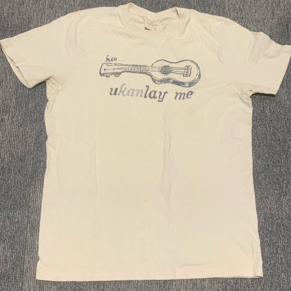 Vintage Early 2000 Men’s Hollister “Ukanlay Me” T-Shirt XL